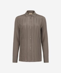 Taralawrence.shop9b1cfffe61 5