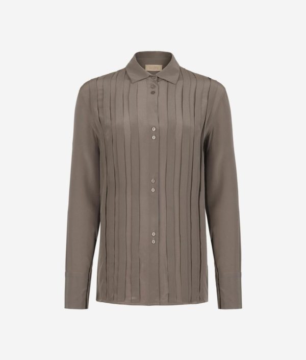 Taralawrence.shop9b1cfffe61 5