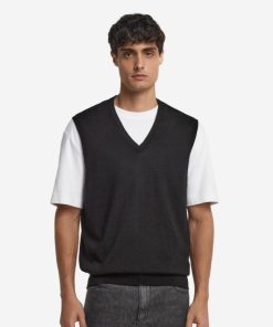 Taralawrence.shop9b368f4539 2