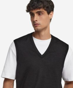 Taralawrence.shop9b368f4539 4