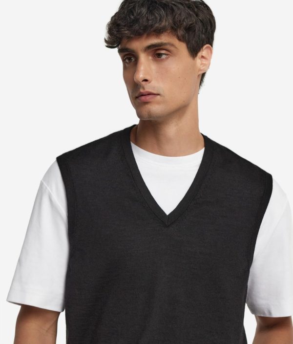 Taralawrence.shop9b368f4539 4