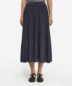 Taralawrence.shop9c7a014984 2