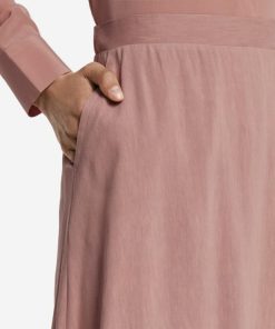 Taralawrence.shop9cc084a408 4