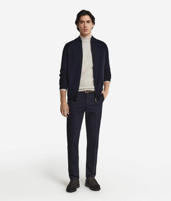 Taralawrence.shop9e883bff11 1