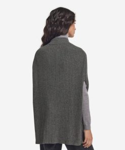 Taralawrence.shop9ea292de35 3