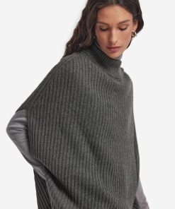 Taralawrence.shop9ea292de35 4