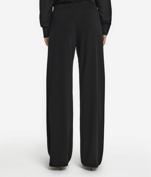 Taralawrence.shop9f82e73dd0 3