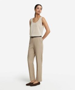 Taralawrence.shopa020e34ff1 1