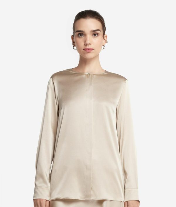 Taralawrence.shopa35767fc2e 2