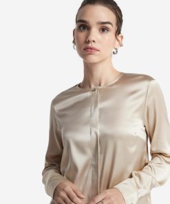 Taralawrence.shopa35767fc2e 4