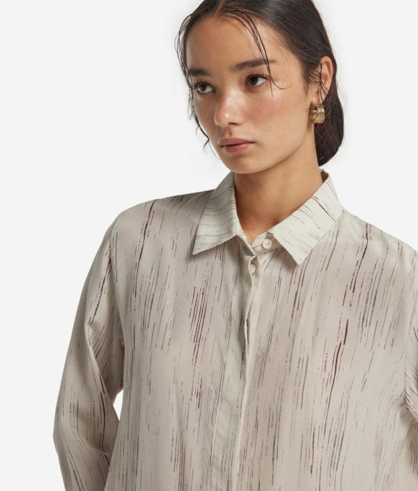 Taralawrence.shopa5a796531f 4