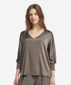 Taralawrence.shopa7f0e30b79 2