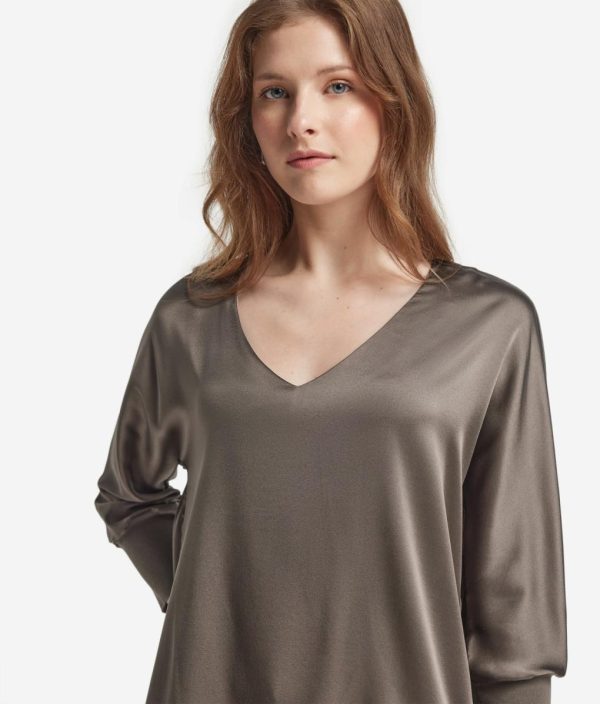 Taralawrence.shopa7f0e30b79 4