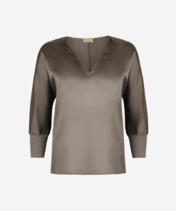 Taralawrence.shopa7f0e30b79 5