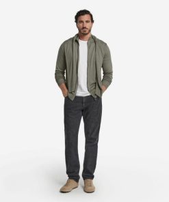 Taralawrence.shopa9e69db837 1