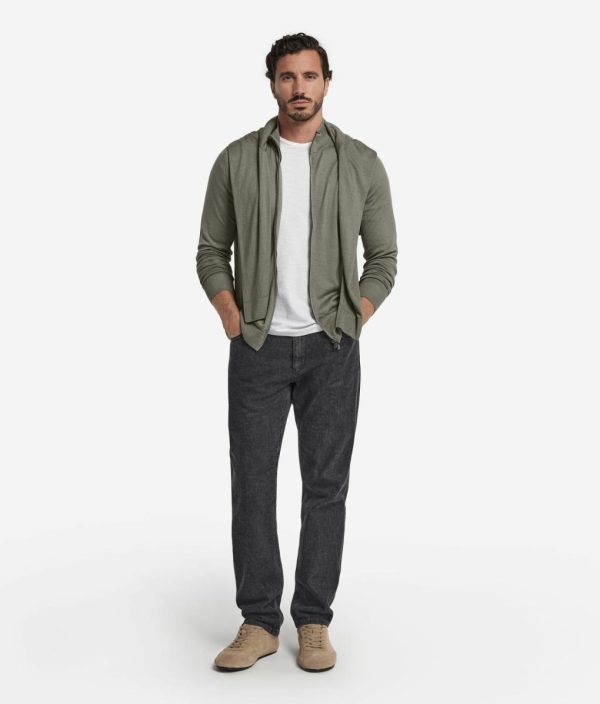 Taralawrence.shopa9e69db837 1