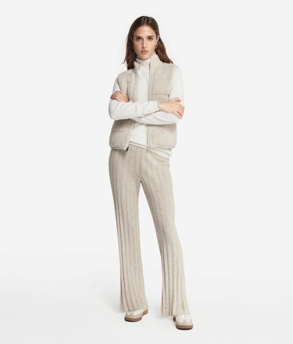 Taralawrence.shopaa246e7c80 1