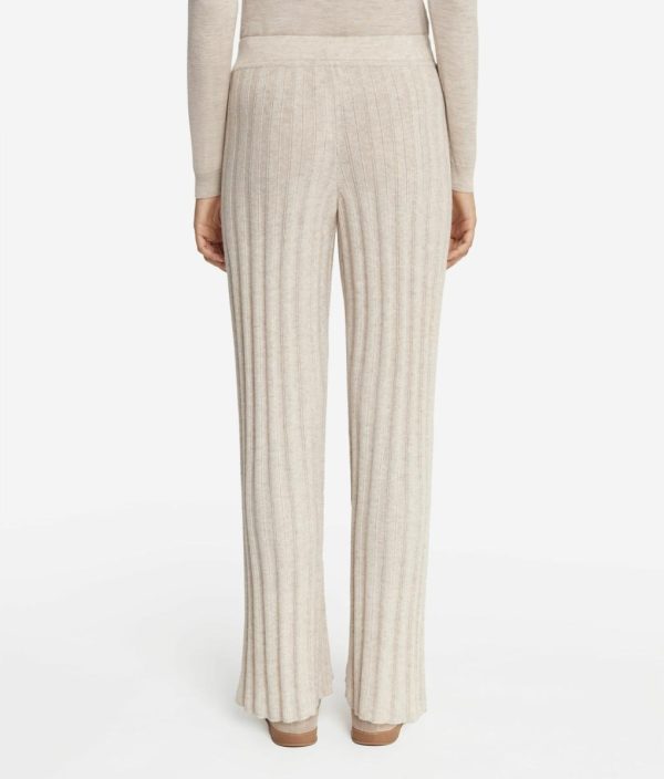 Taralawrence.shopaa246e7c80 3