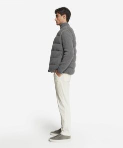 Taralawrence.shopad3325dd4c 1