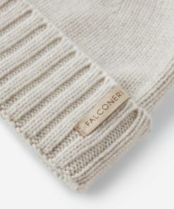 Taralawrence.shopad8d7c3cb3 3