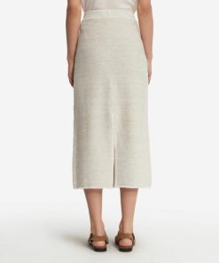 Taralawrence.shopb11c15294c 3