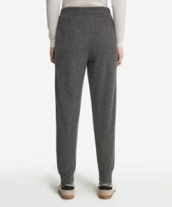 Taralawrence.shopb1504053c9 3