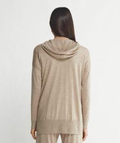 Taralawrence.shopb2b276d7c3 3