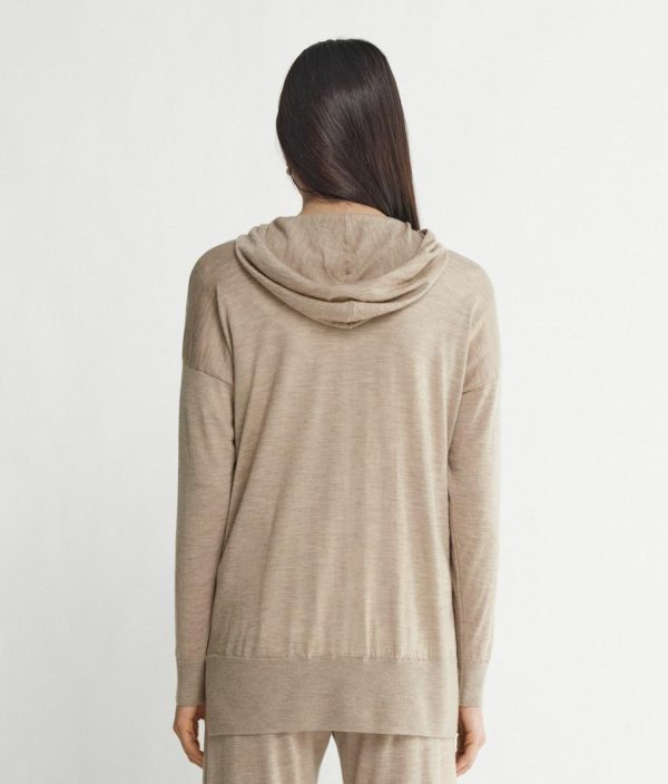 Taralawrence.shopb2b276d7c3 3