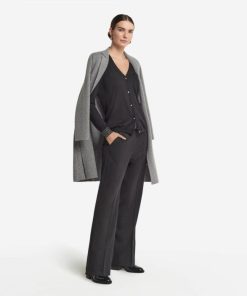 Taralawrence.shopb385a21d1d 1