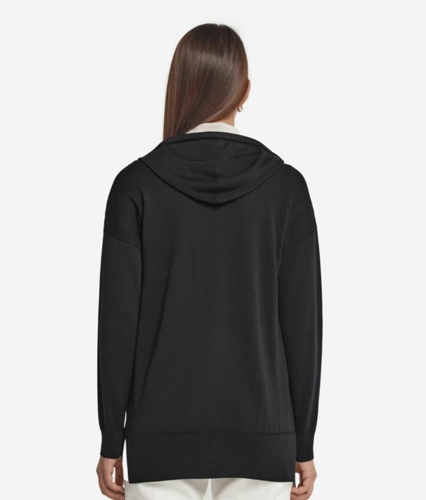 Taralawrence.shopb47e4b9f5c 3