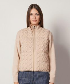 Taralawrence.shopb7590d9a00 2