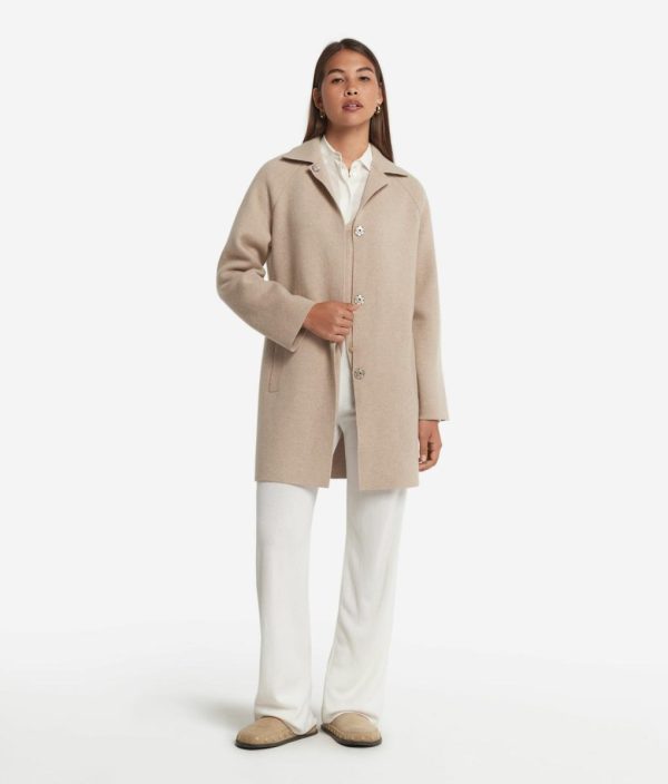 Taralawrence.shopbd1f94d65d 1