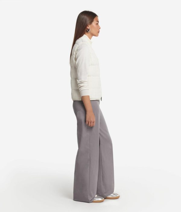 Taralawrence.shopbd572712ed 1