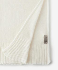 Taralawrence.shopbf1cb2ce6d 5