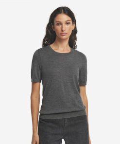 Taralawrence.shopc0c2a1db8f 2