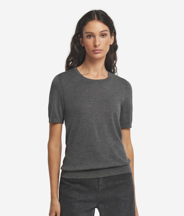 Taralawrence.shopc0c2a1db8f 2