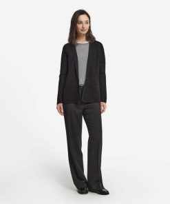 Taralawrence.shopc51fd446a3 1