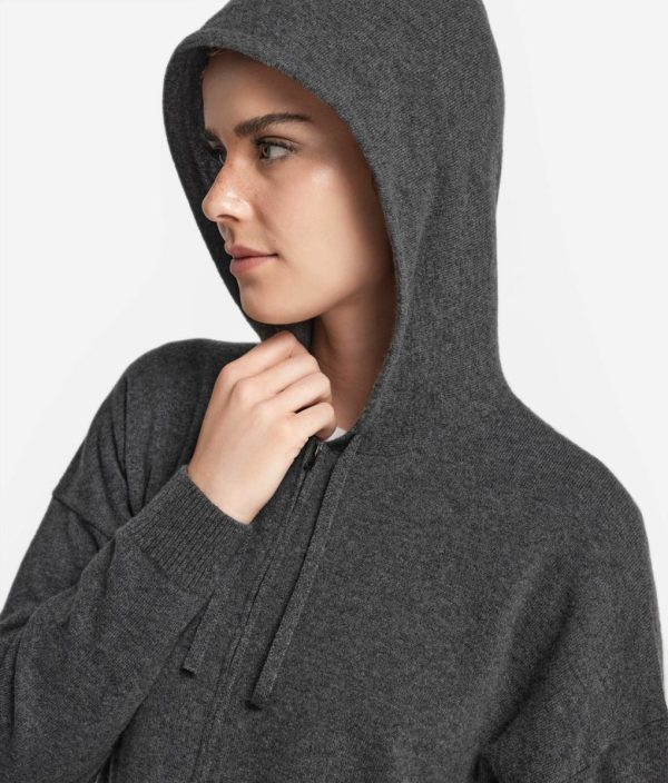 Taralawrence.shopc6a42cb158 4