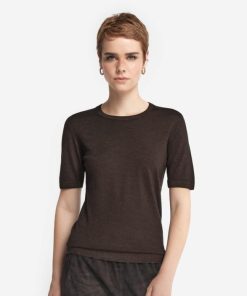 Taralawrence.shopc6aec9ac6d 2