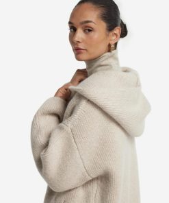 Taralawrence.shopcad046ef26 4