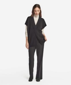 Taralawrence.shopcde3d8bbda 1