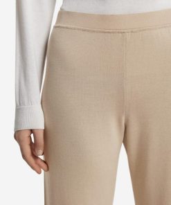 Taralawrence.shopd356b0dcb4 4