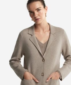 Taralawrence.shopd666f10a0e 2