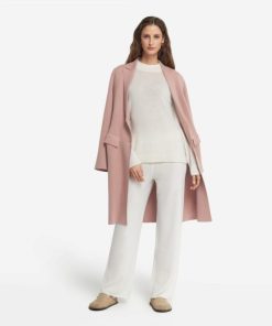 Taralawrence.shopdcca1c03a9 1