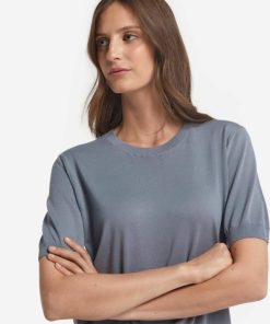 Taralawrence.shopde6b45d6e4 4