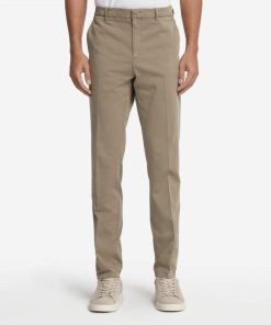 Taralawrence.shope03187882c 2