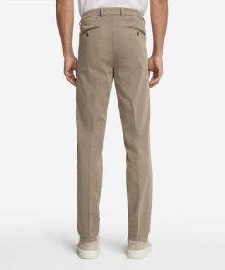 Taralawrence.shope03187882c 3