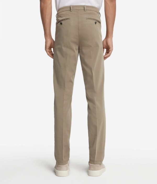 Taralawrence.shope03187882c 3