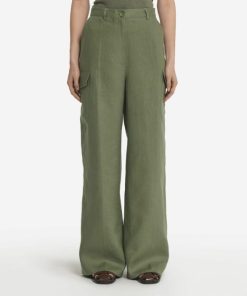 Taralawrence.shope0cb77af8e 2