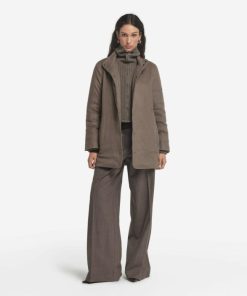 Taralawrence.shope141a820e1 1